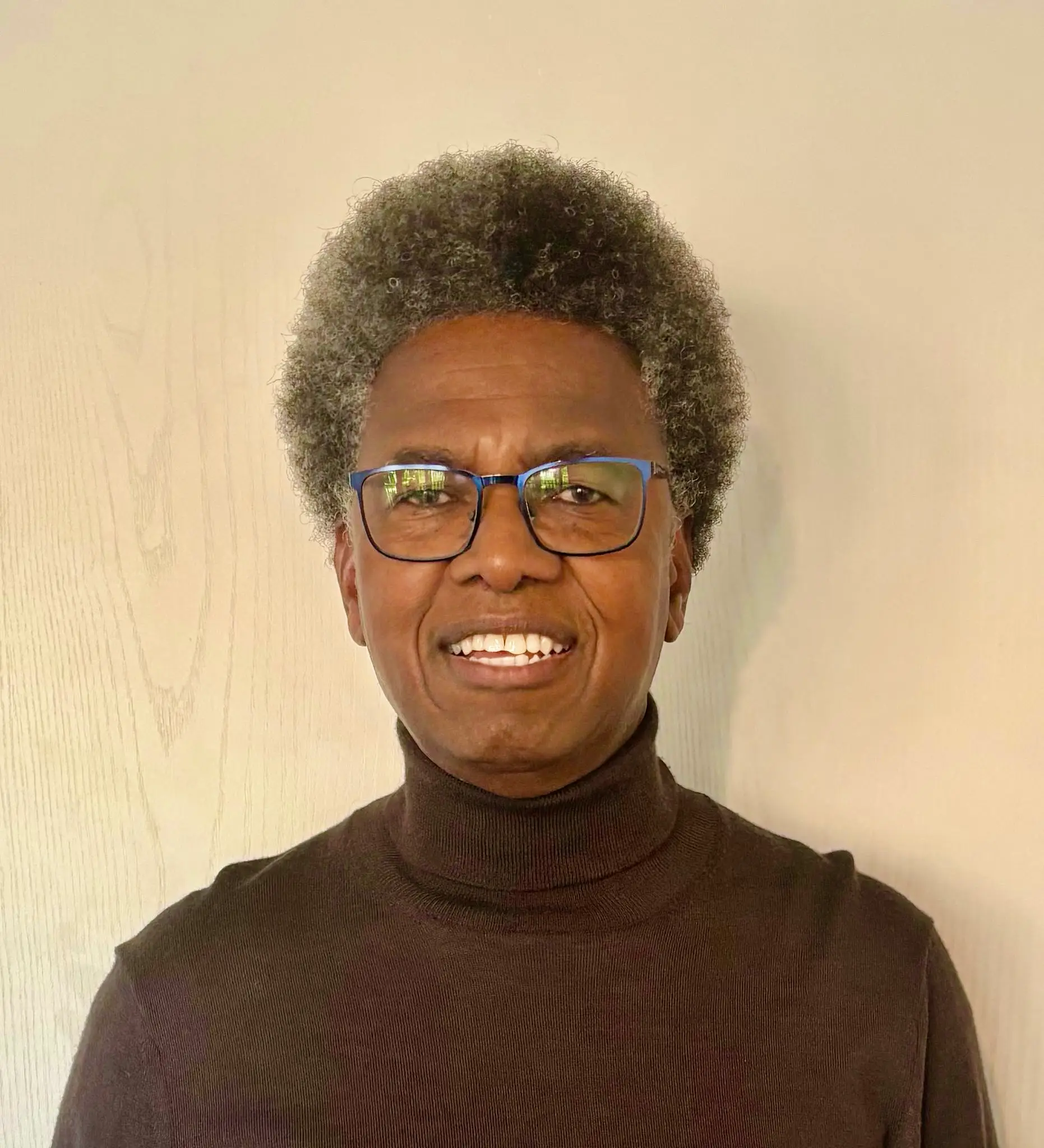 Author Donald Darwin